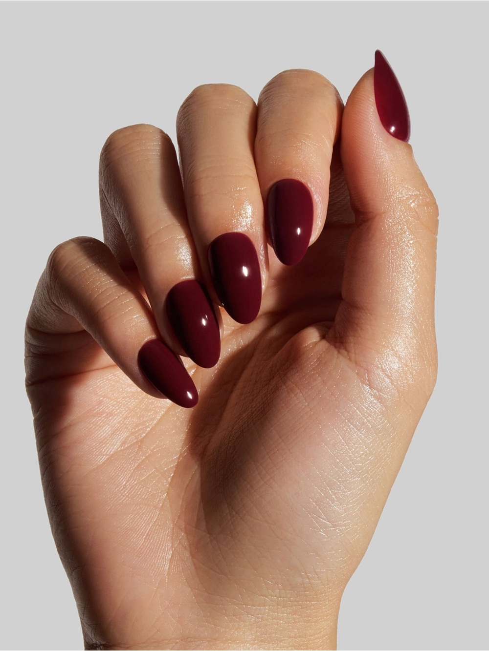 Celebritips Bordeaux Burgundy Press On Nails Short Almond NIB